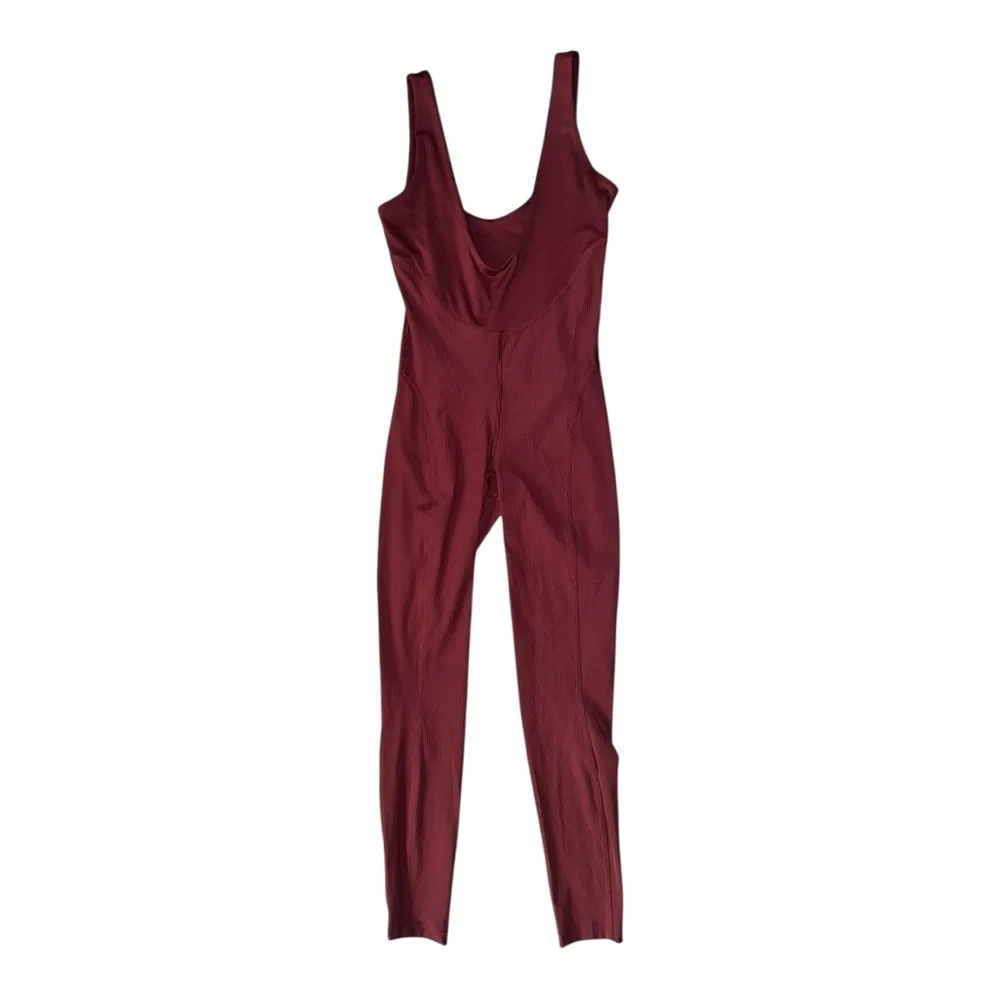 Lululemon Ribbed Nulux Ski Bodysuit Asia Fit Garnet Red Size S 6 NWT